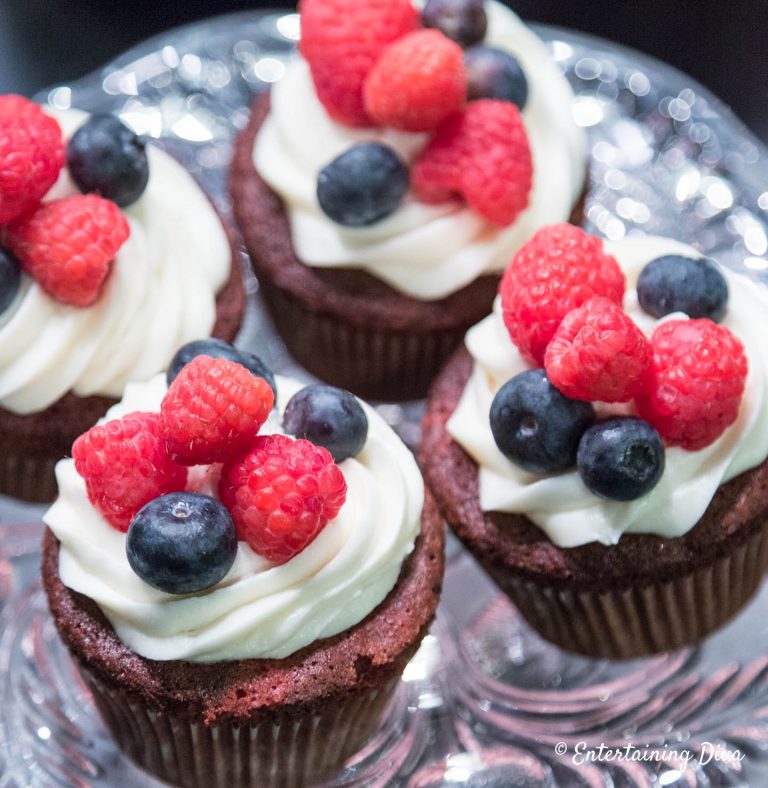 78 Patriotic Red, White and Blue Desserts For The 4th of July