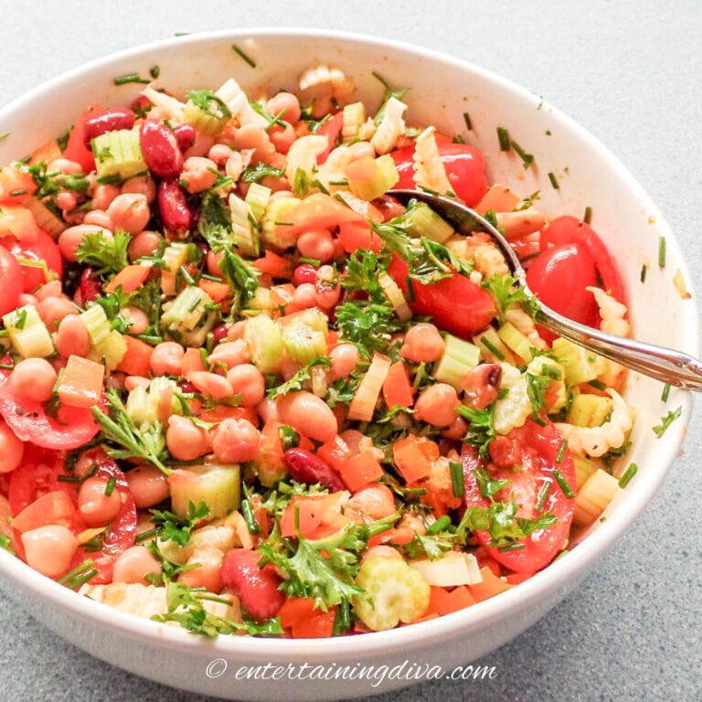 Easy Mixed Beans Salad With Vinaigrette Dressing