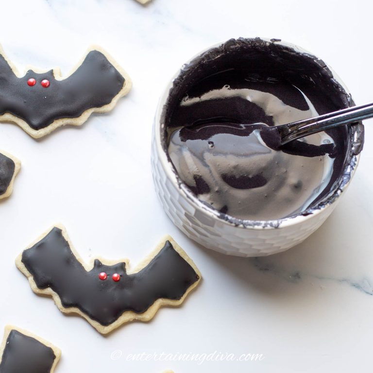 The Best Way To Make Black Royal Icing