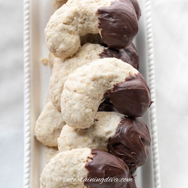 Chocolate-Dipped Oatmeal Crescent Cookies