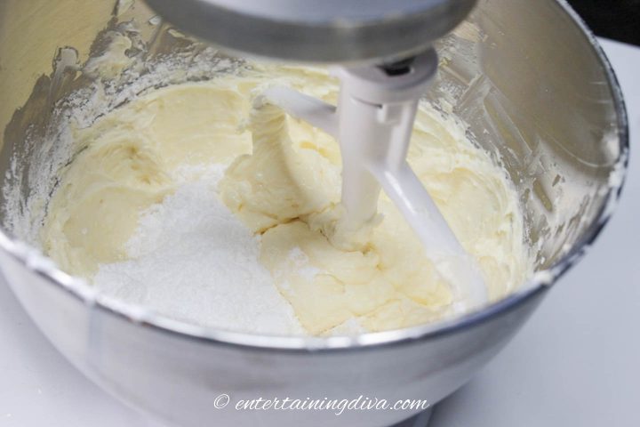 ginger cream cheese icing being mixed