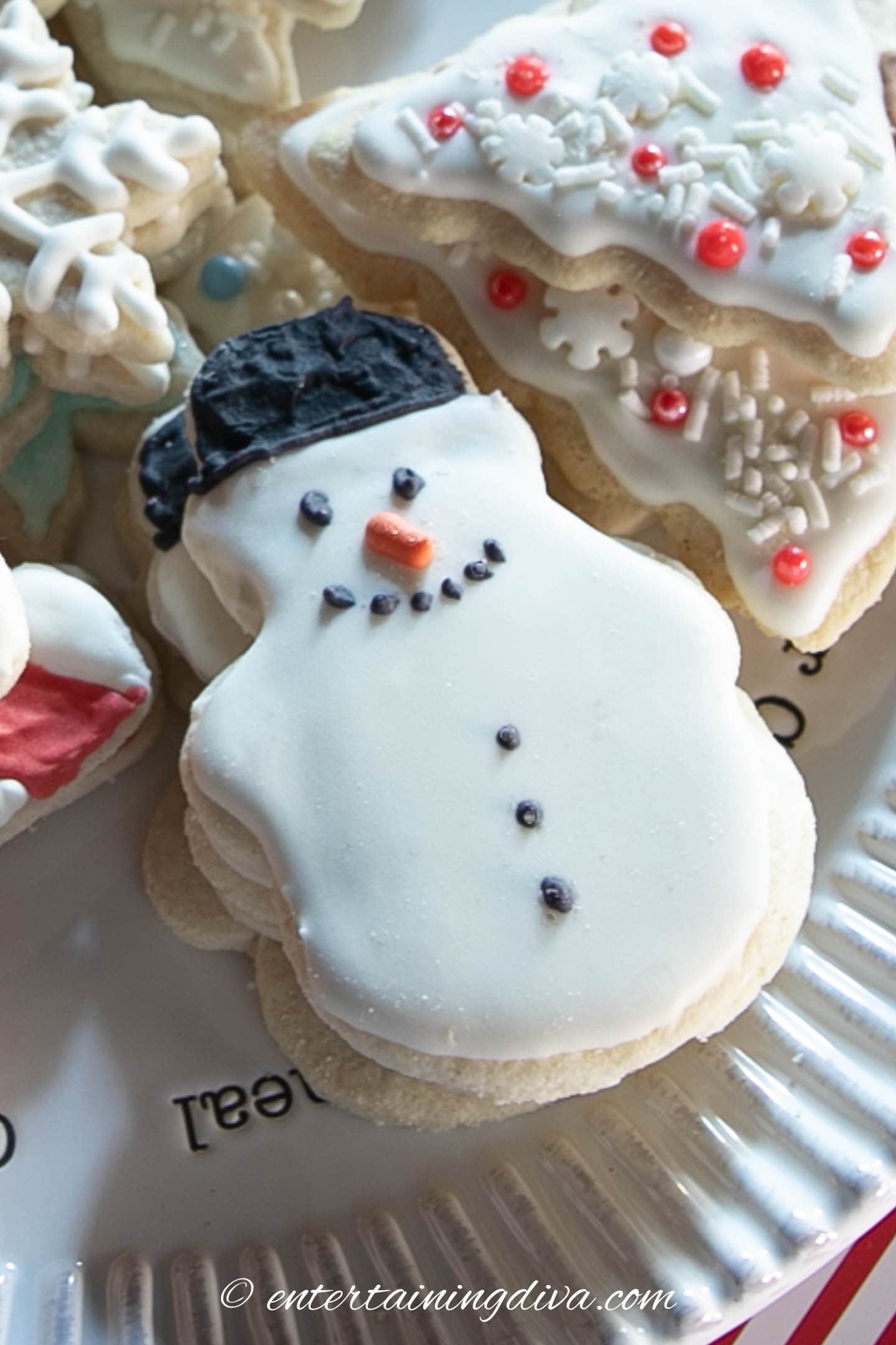 Simple snowman sugar cookie