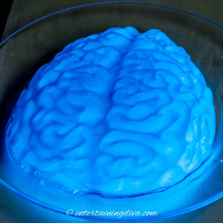 How to Make Glow in the Dark Jello Brains