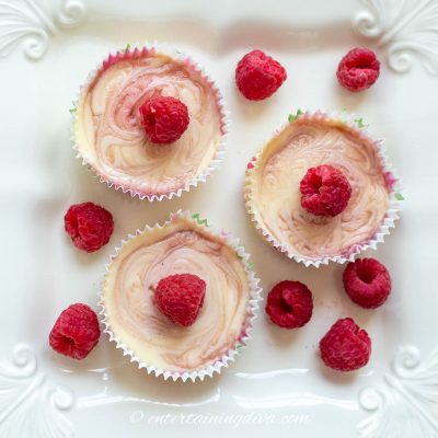 raspberry cheesecake cupcakes