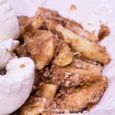 old-fashioned apple crisp with oat topping and ice cream