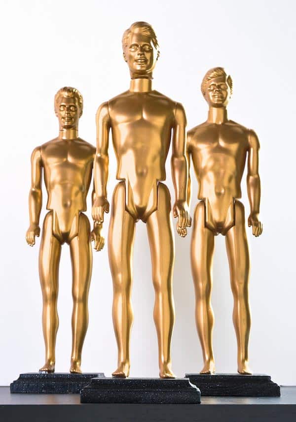DIY Oscar Statues (from diycandy.com) | 15 Fabulous Oscar Party Ideas