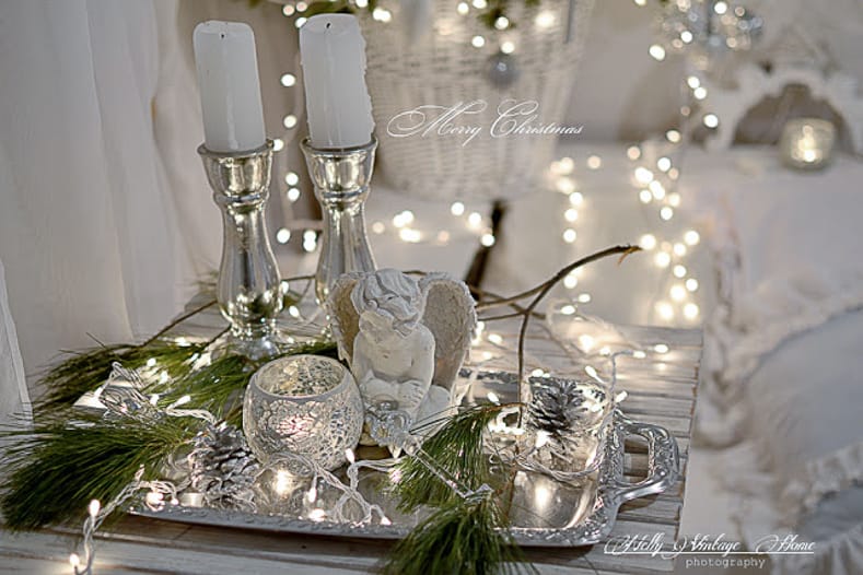 Christmas tray via nellyvintagehome.blogspot.com