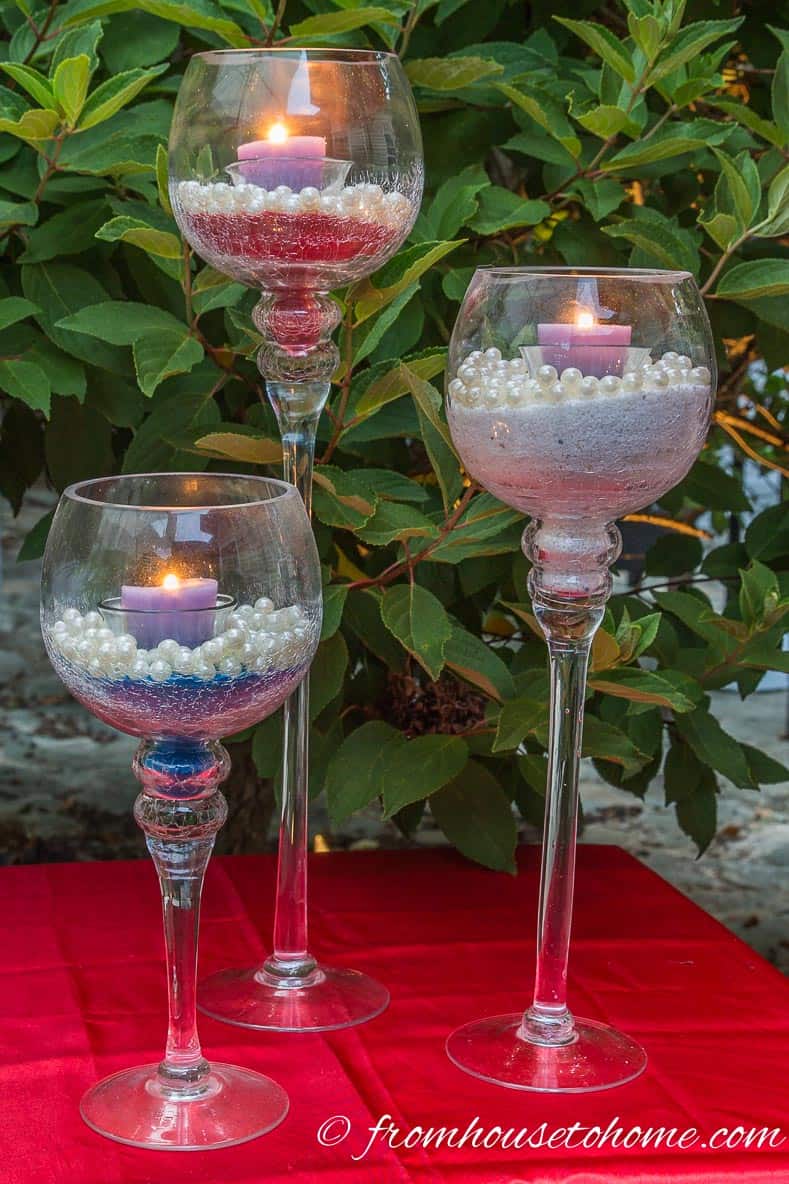 Red, white and blue sand candle holders | Easy 4th of July Outdoor Decorating Ideas
