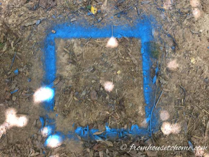 Square outline in blue spray paint