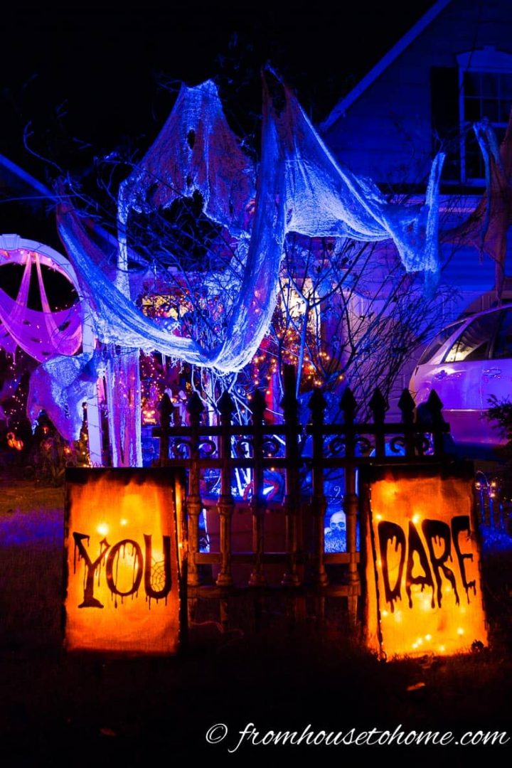 Halloween season is just around the corner. Add spooky outdoor lights to enhance your Halloween décor! | 7 Spectacular Ways To Light Your Yard For Halloween