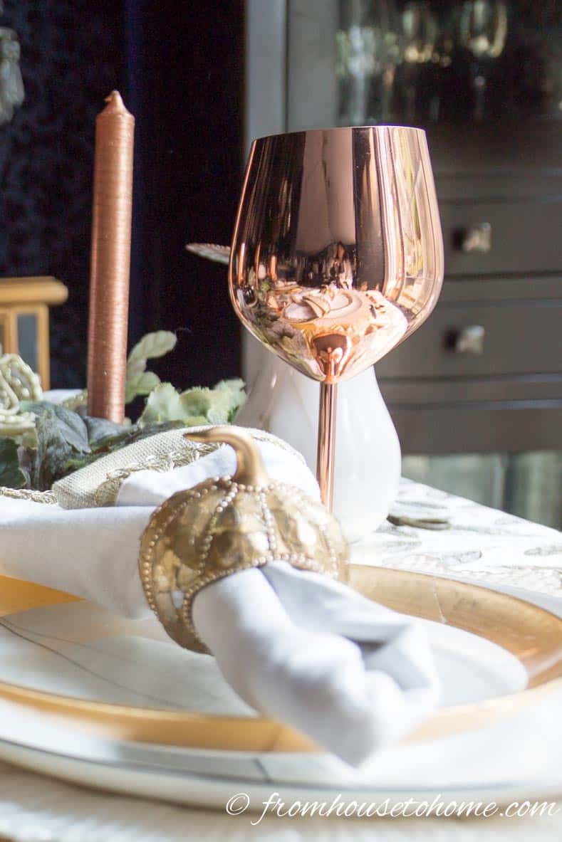 Copper wine glasses are perfect for a copper fall table