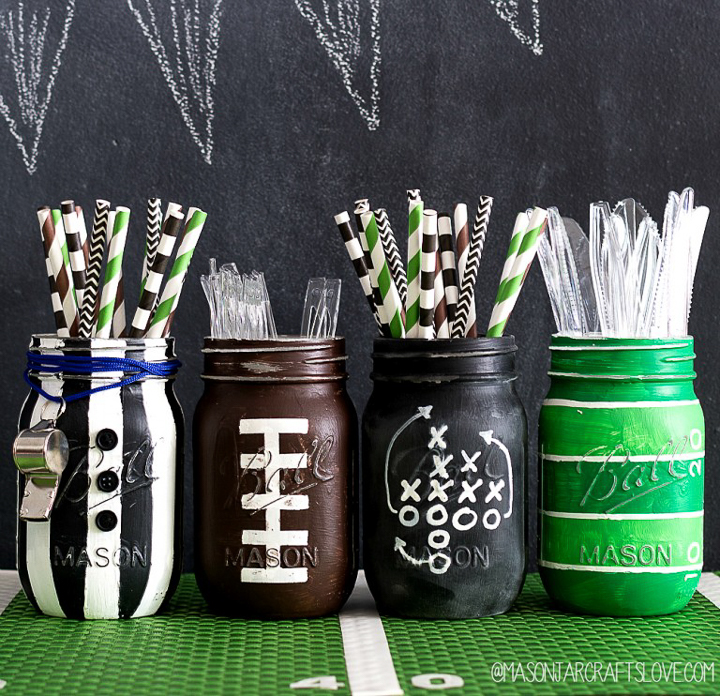 DIY football party mason jars via masonjarcraftslove.com