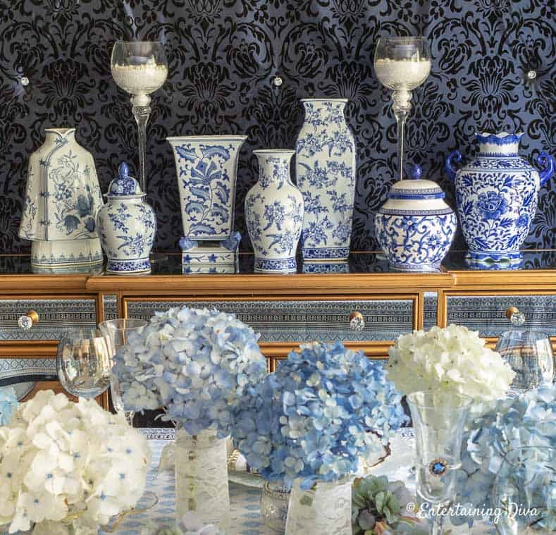 Blue and white Chinoiserie ginger jars on the buffet
