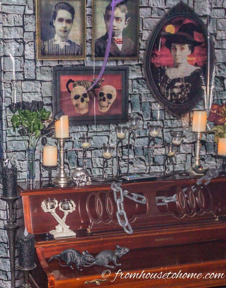 Gothic Mansion Portraits Scene Setters Add-ons Halloween Wall Decoration Kit 