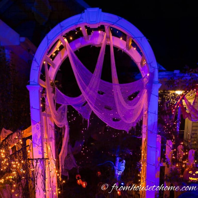 Halloween Outdoor Lighting Ideas: 21 Spooky Ways To Light Your Yard