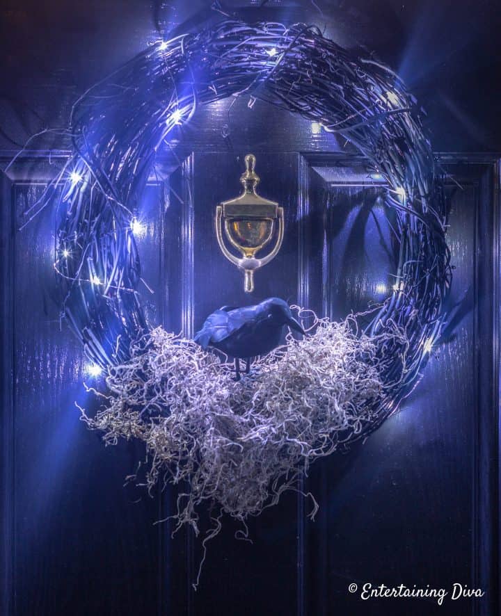 DIY Crow's Nest Halloween wreath with lights