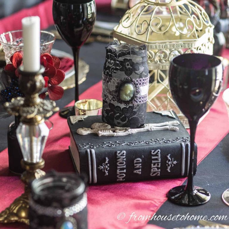Elegant Black, Red and Gold Halloween Table Setting