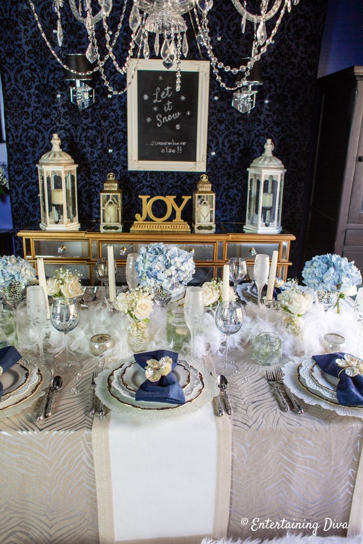 White and blue winter wonderland table decor