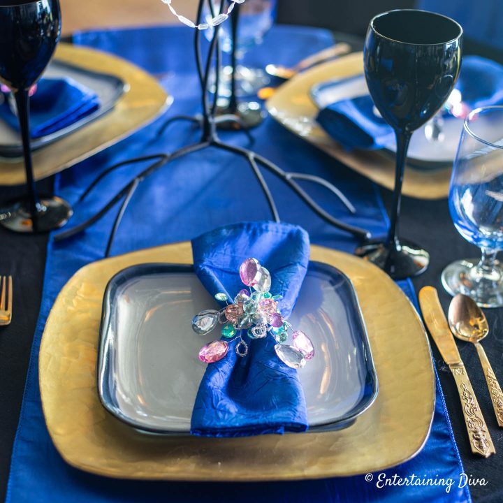 Blue and gold Ravenclaw place setting