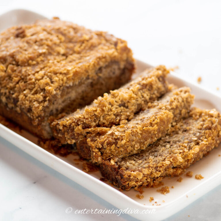 Easy Classic Banana Nut Bread With Streusel Topping