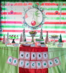 grinch candy buffet table