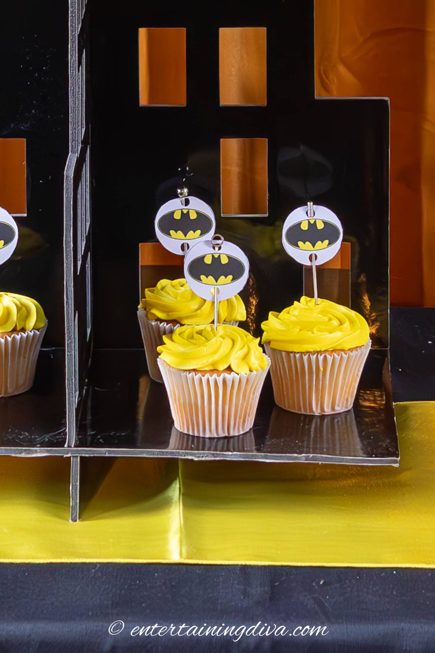 Cupcakes with batman toppers