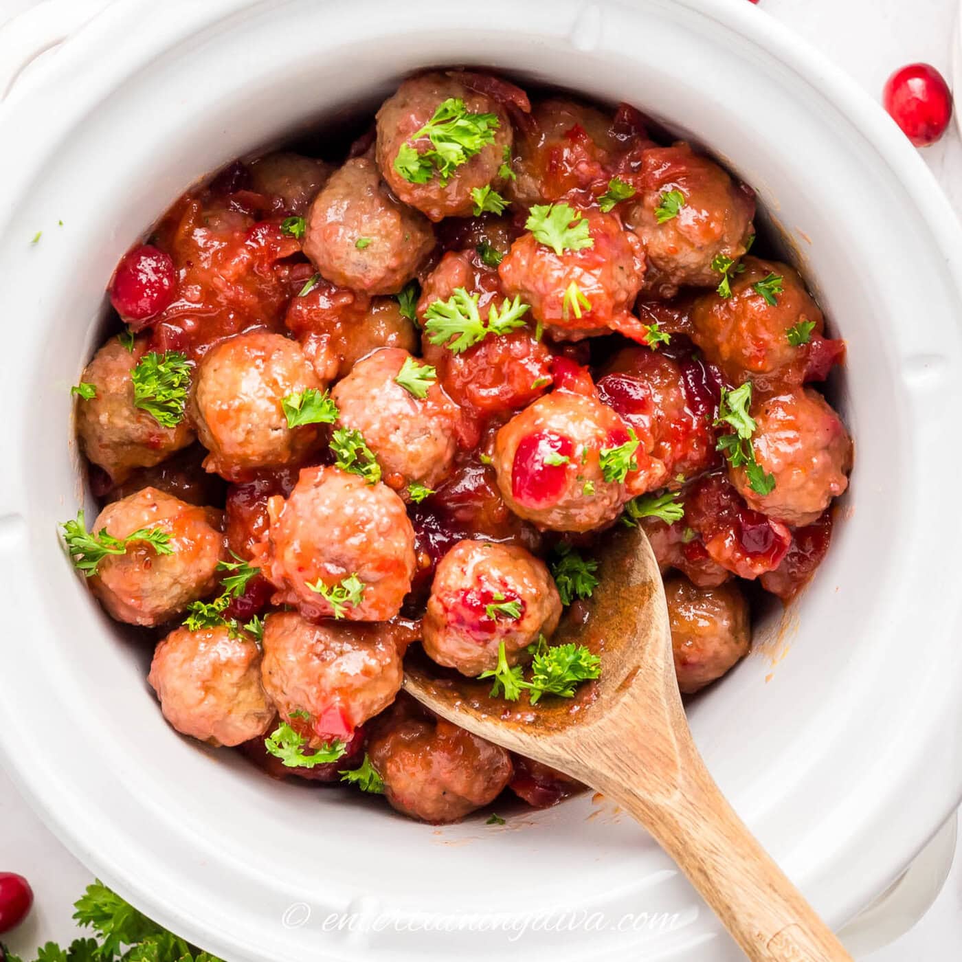 Easy Crock Pot Cranberry Meatballs With Chili Sauce