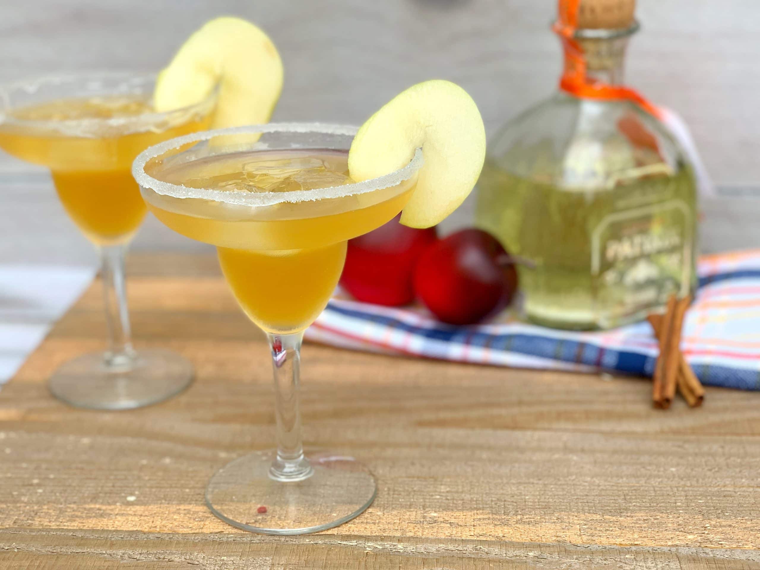 apple pie margaritas