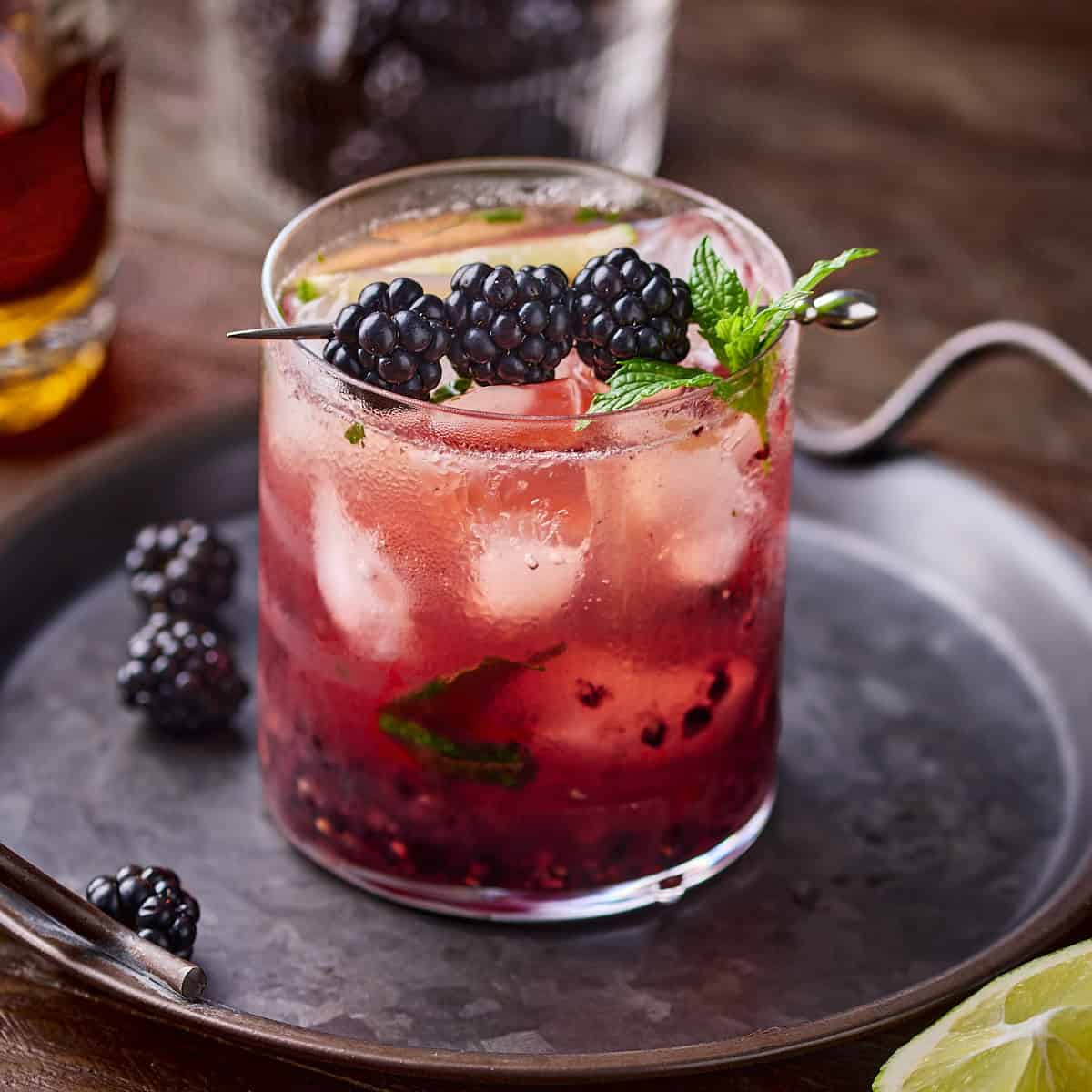 blackberry bourbon smash