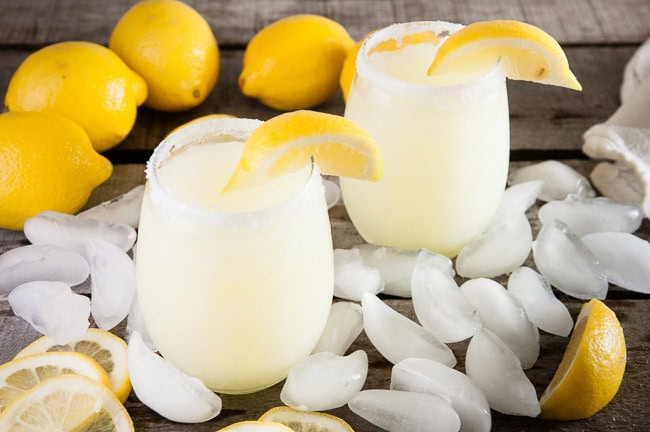 Boozy lemonade slushies