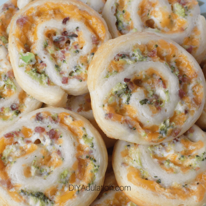 cheddar bacon and broccoli pinwheels
