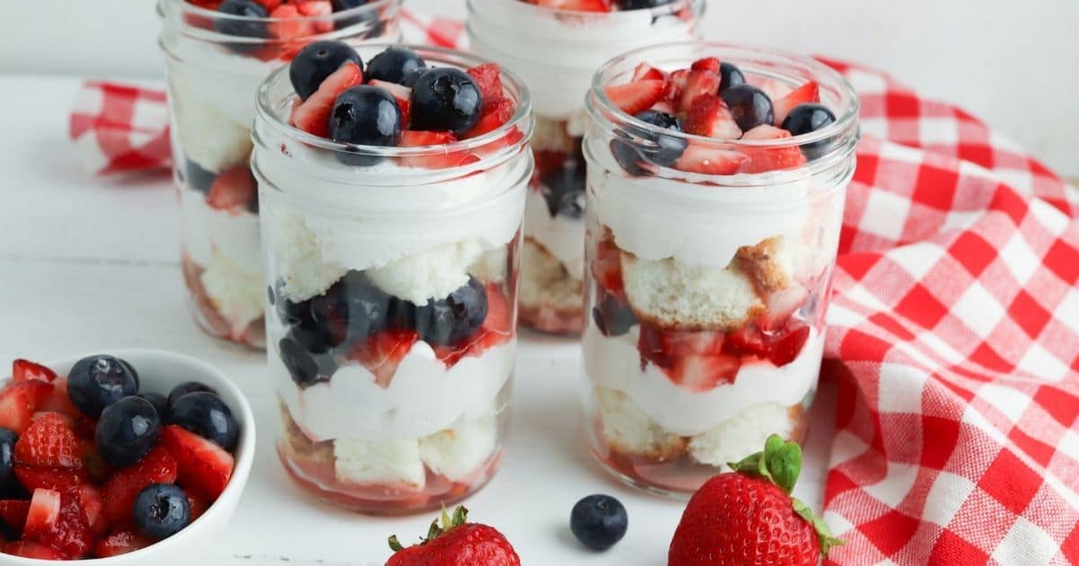 mason jar berry trifle