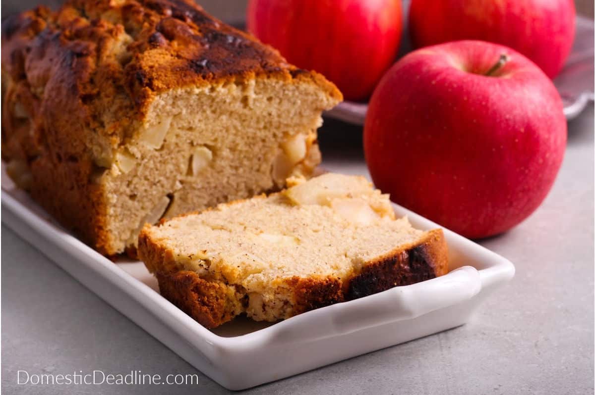 festive cinnamon apple breakfast bread