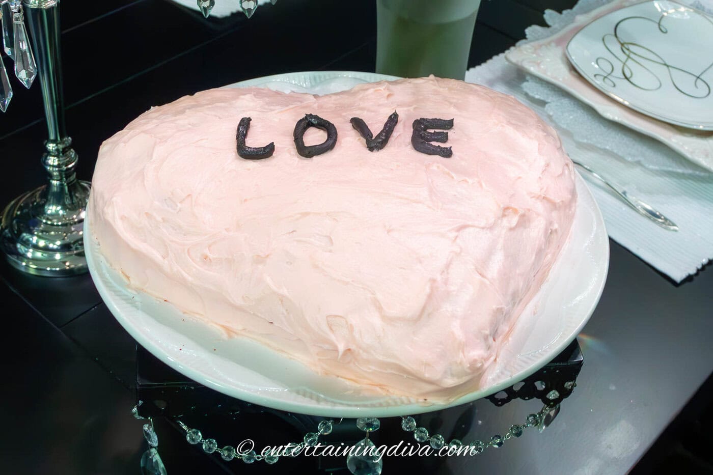 Valentine Day's Cake with pink cream cheese icing
