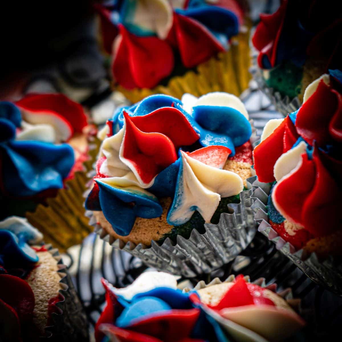 jam-filled jubilee cupcakes