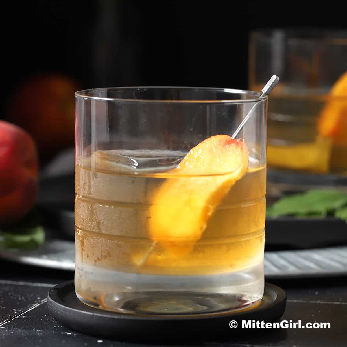 peach old fashioned bourbon cocktail recipe