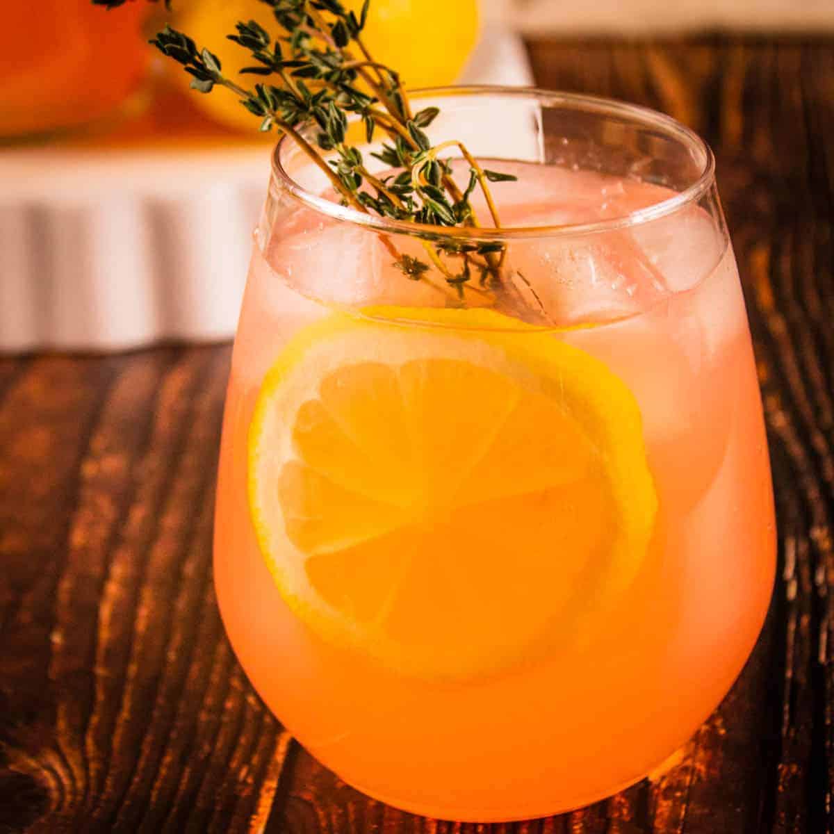 Cranberry thyme vodka lemonade