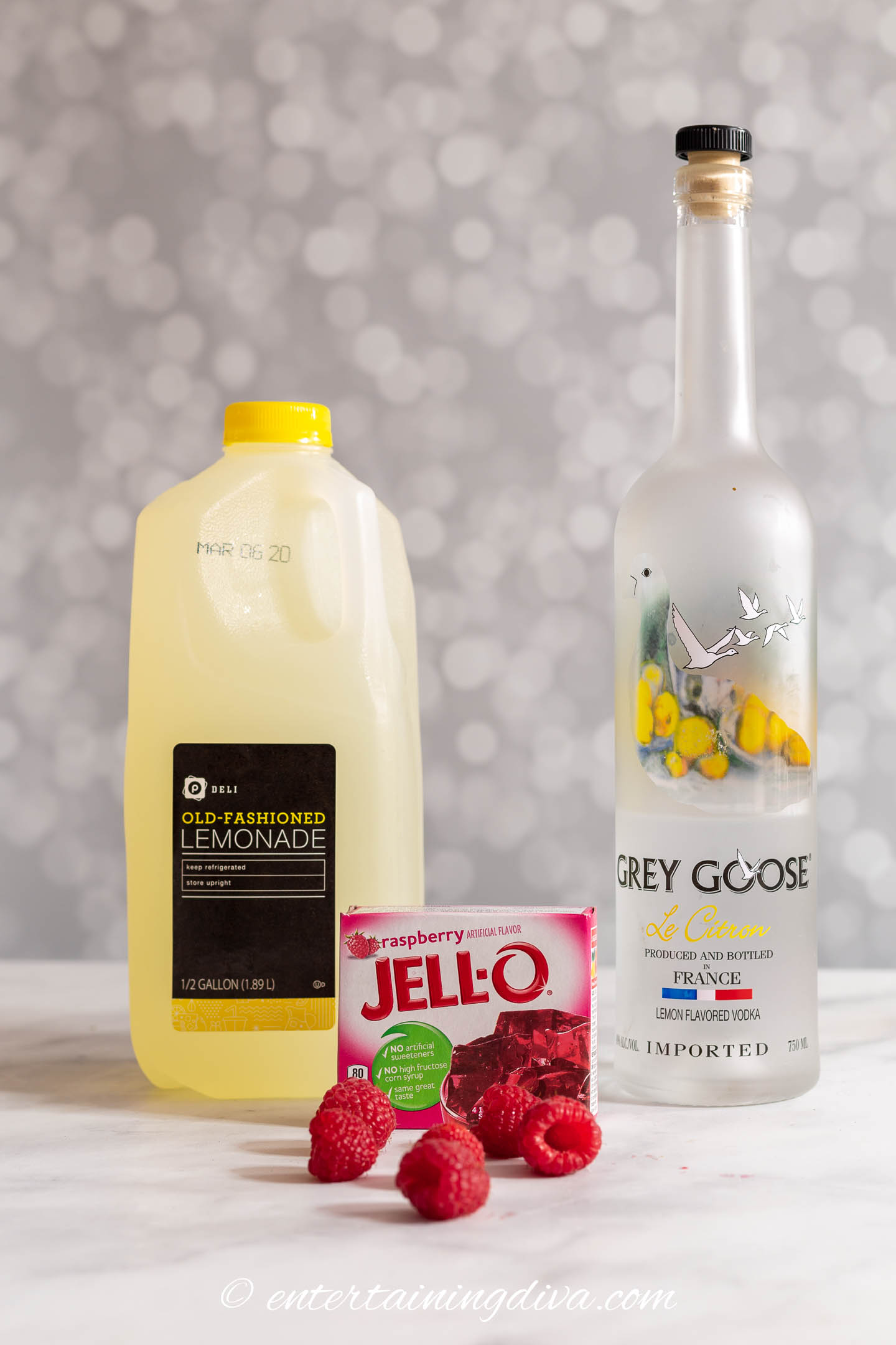 raspberry lemonade jello shots ingredients - lemonade, raspberry jello and citron vodka
