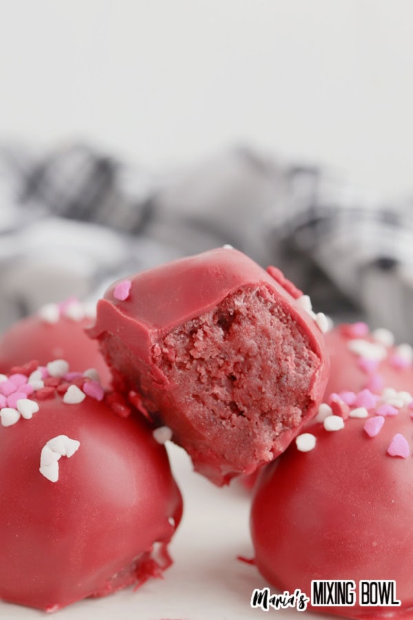 red velvet cake balls