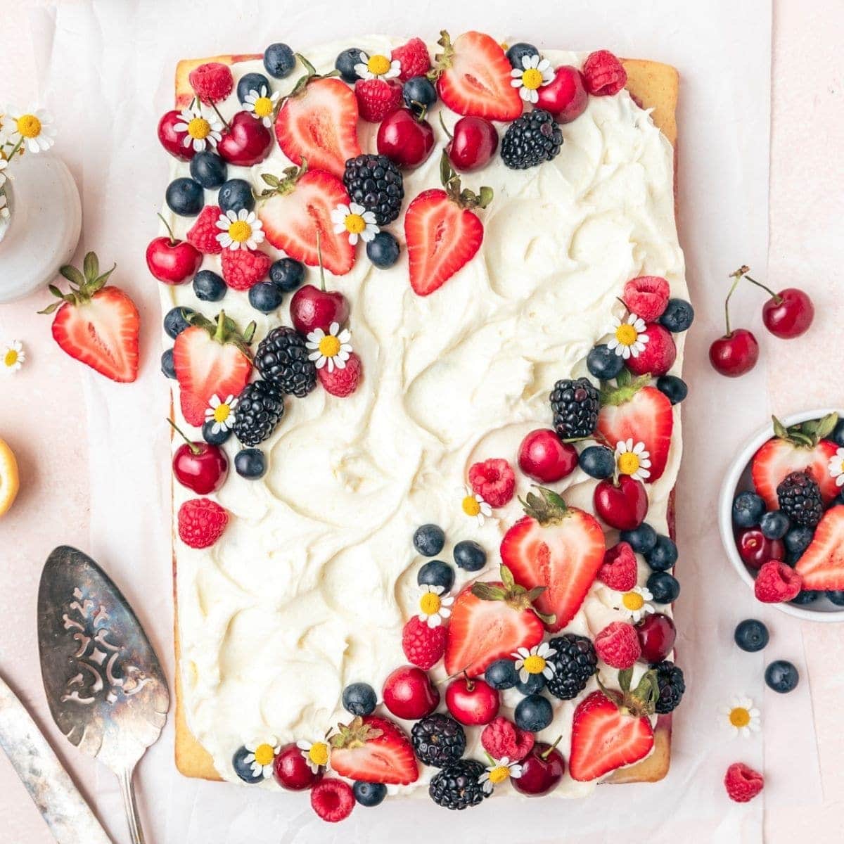 roasted berry poke cake
