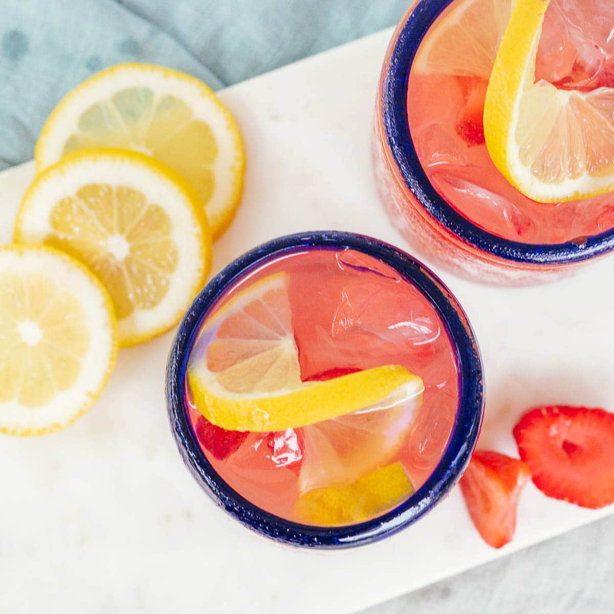 strawberry lemonade vodka cocktail