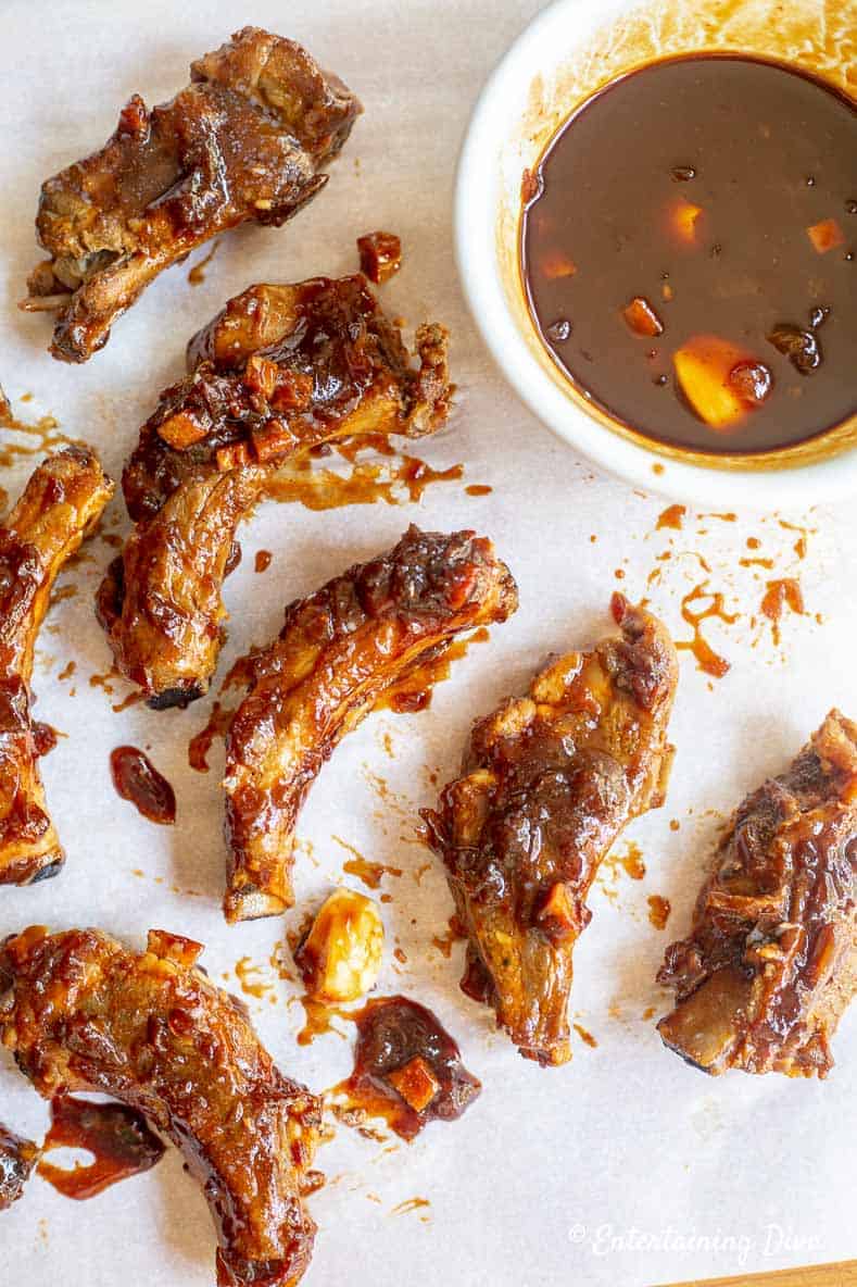 ribs and BBQ sauce