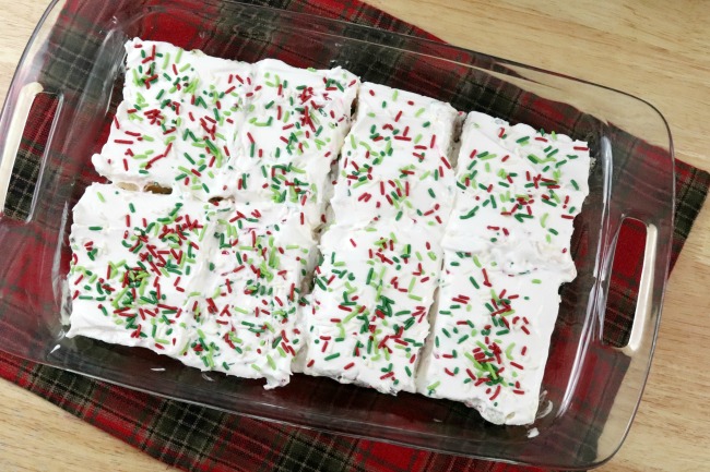 peppermint cookies layered dessert lasagna