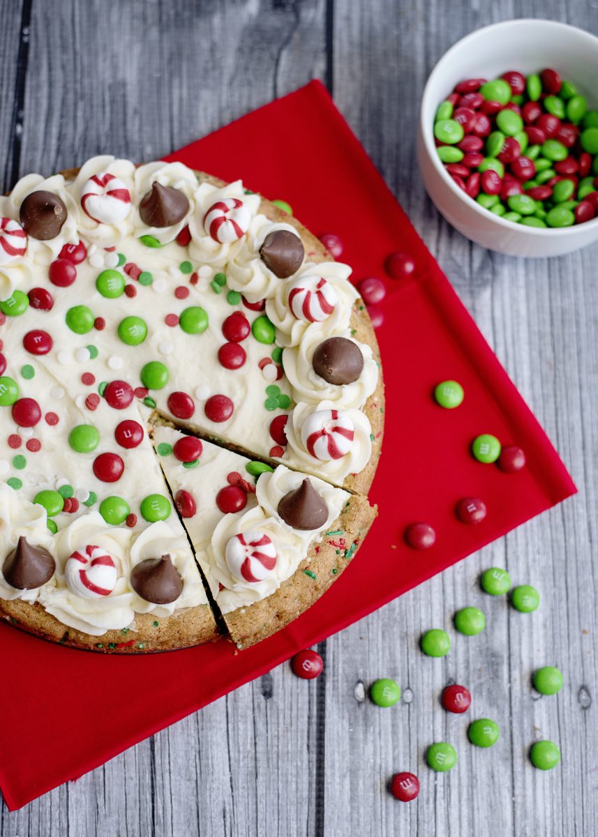 christmas sugar cookie cake
